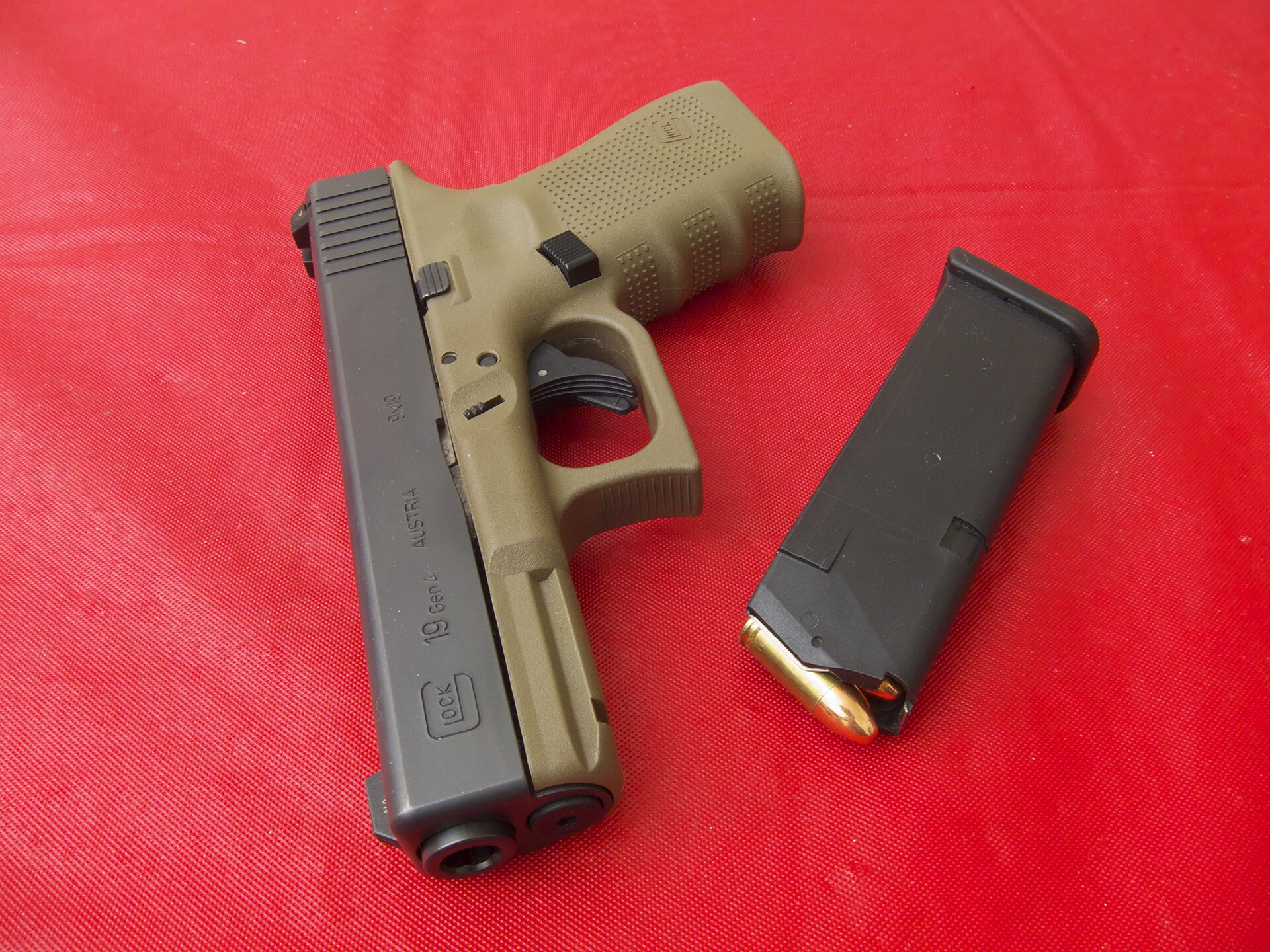 Glock 19 Pistol - Freedom's Lodge Glock 19 9mm pistol like the firearm at issue in the Section 922(g)(3) drug-user gun ban case