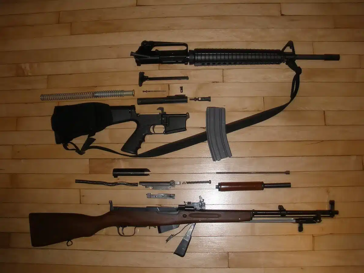 AR-15 components illustrating magazine capacity laws by state